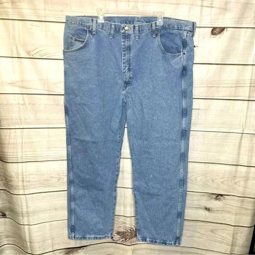 Wrangler Mens Blue Jeans 48x30 Regular Fit